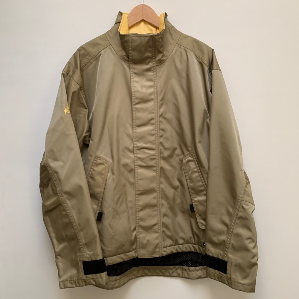 Nike ACG GORE-TEX Snowboard Jacket Mens Medium EUC